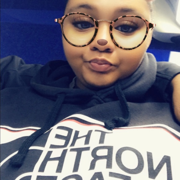 Meet your Posher, Bianca - Picture 1 of 1